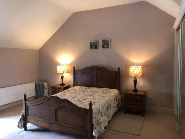 2 Bed Courtyard Apartment At Rockfield House Kells In Meath - Short Term Let Zewnętrze zdjęcie